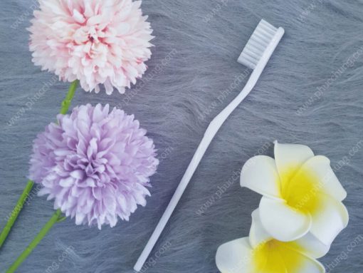 BÀN CHẢI 42 CÁN TRẮNG CƯỚC BẰNG