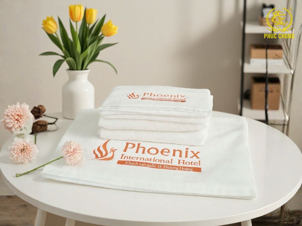 khan-khach-san-theu-logo-phoenix-international-hotel-chuan-chinh-chu-nho-thuong-hieu-lau