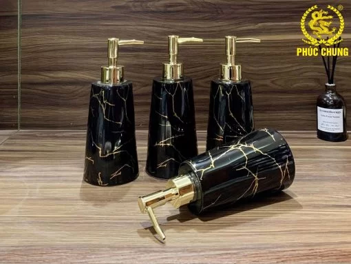 Bộ bình đựng dầu gội sữa tắm gốm sứ đen vân vàng sang trọng