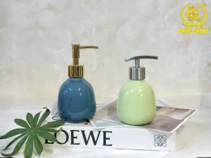 Bộ 2 Bình Dầu Gội Sữa Tắm Khách Sạn – Gọn Gàng, Đồng Bộ Phòng Tắm