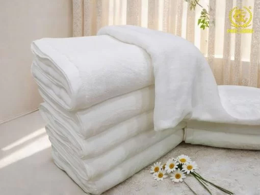 Set khăn tắm trắng dày mịn cho khách sạn