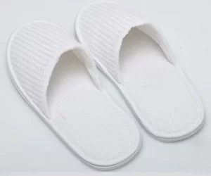 Dép Khách Sạn Hạ Long – Chọn Đúng Cho Vận Hành Lưu Trú